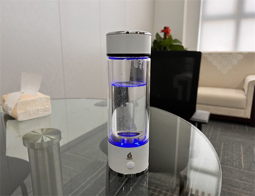Микро- электролизованная чашка воды водопода богатая, бутылка с водой Ionizer водопода